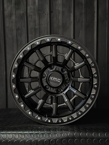 4 Llantas 17x9 6x139.7 Et-10 negro mate KMC